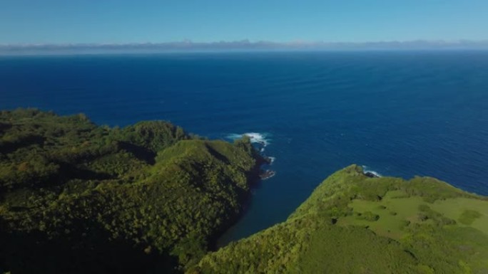 茂宜岛夏威夷热带海洋水域海岸线鸟瞰图