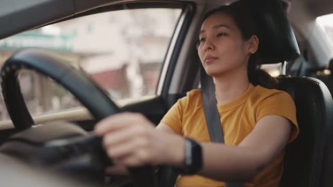 女人开车行车记录网约车车载镜头