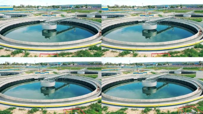 污水处理设施中的现代圆形废水净化水库