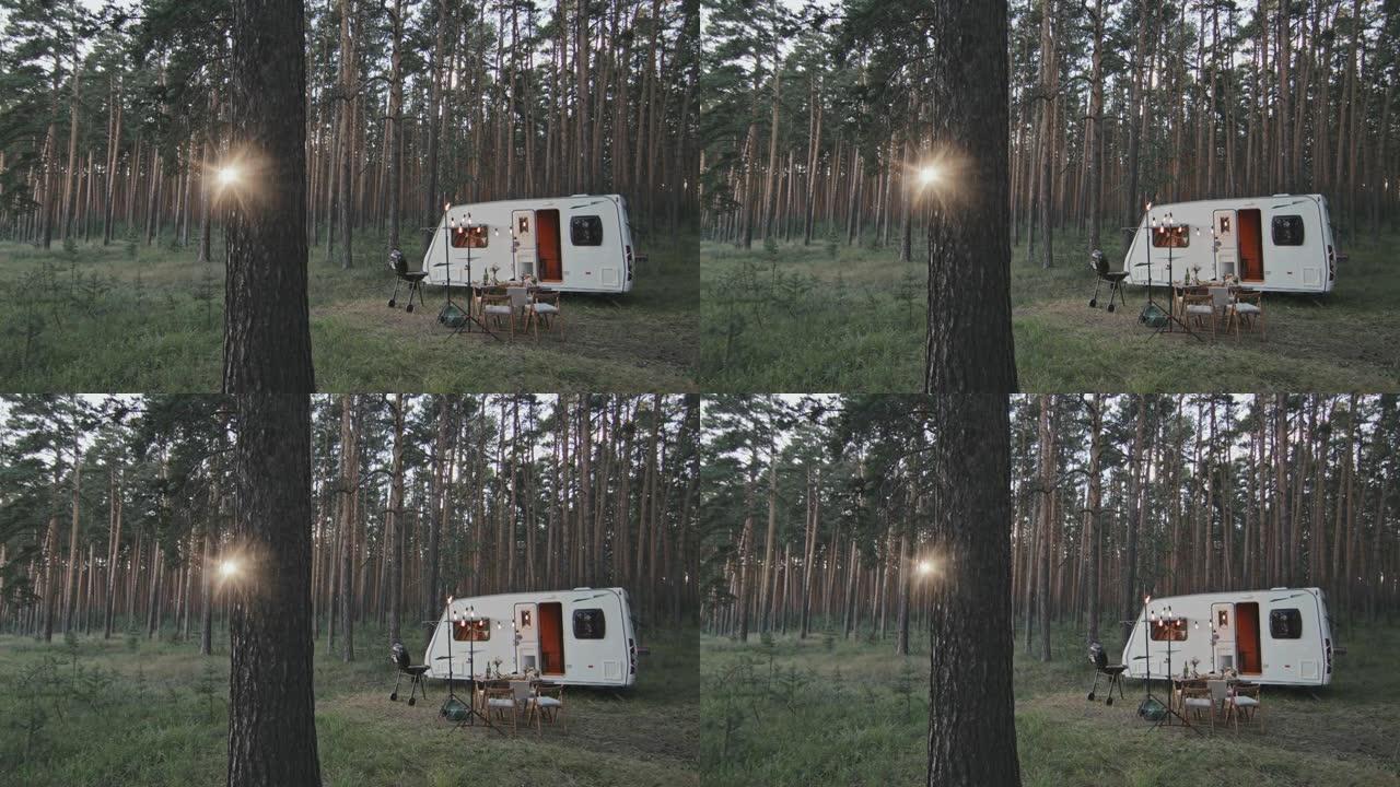 森林露营地的宁静风景