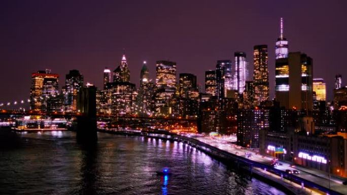 曼哈顿市区夜间的美景。代表城市生活的概念观