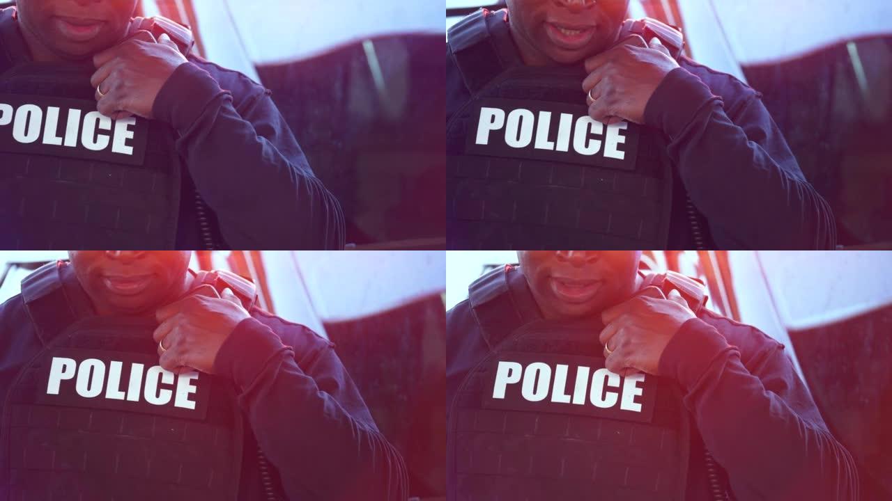 非裔美国警察在广播中，灯光闪烁