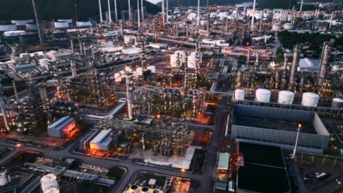 炼油厂形成工业的工业观点
