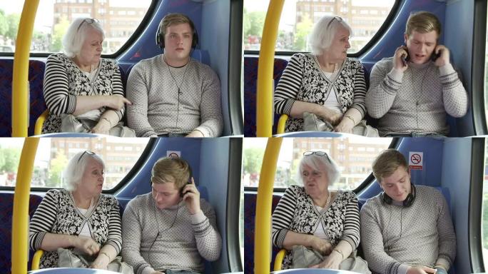 男子用响亮的音乐打扰公交车上的乘客