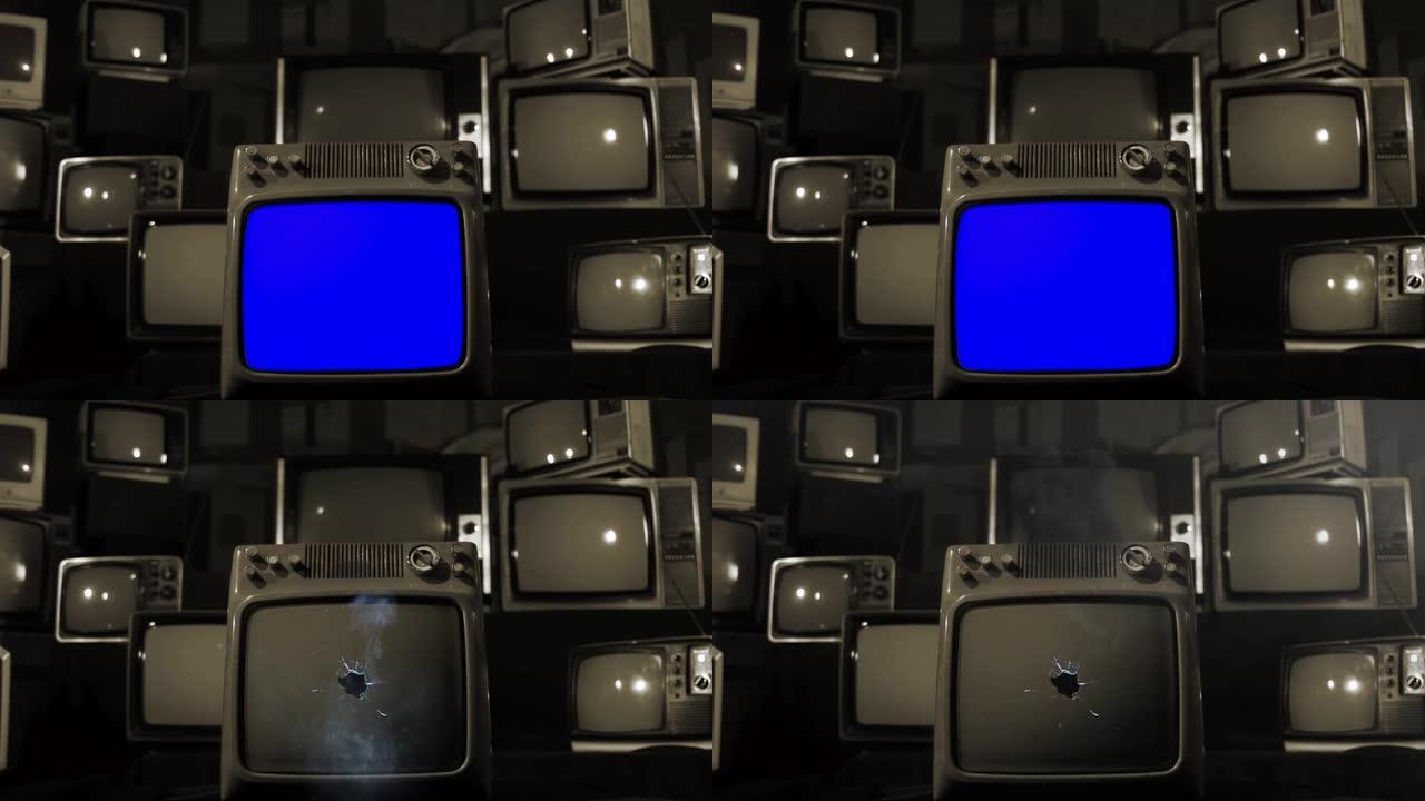 旧电视爆炸，电视爆炸，蓝屏爆炸的复古电视。棕褐色色调。4k分辨率。