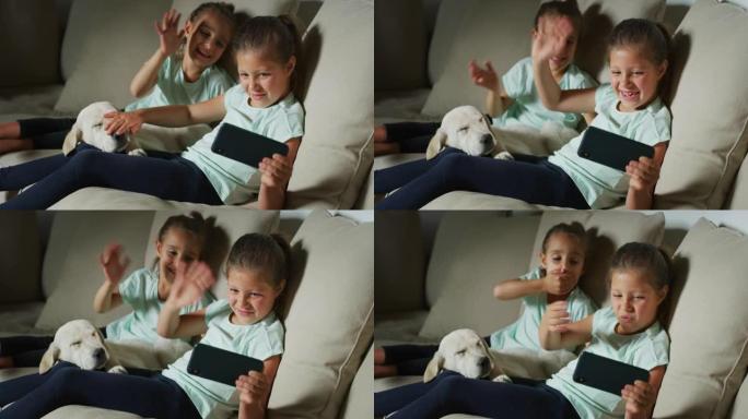 两个孩子的真实照片正在给他们的父亲自拍或视频通话