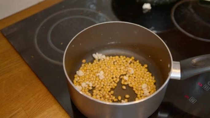 爆裂玉米粒爆米花制作爆米花玉米粒