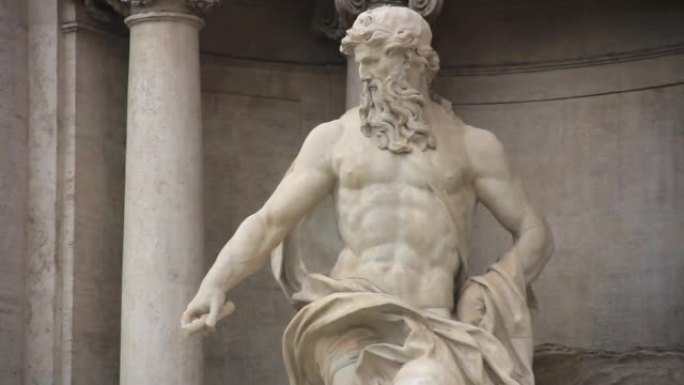 意大利罗马特莱维喷泉 (意大利语: Fontana di Trevi) 中的主要雕塑Oceanus。