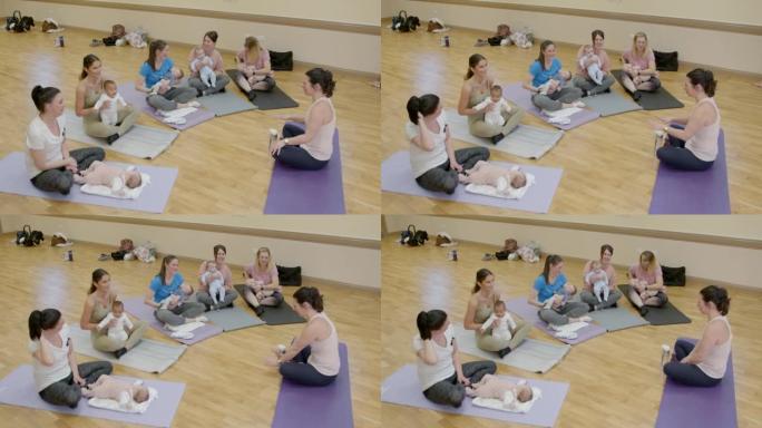 听瑜伽教练母婴陪伴呵护集体交流