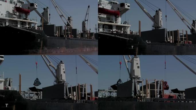 谷物船在南美阿根廷圣达菲省罗萨里奥港装载。