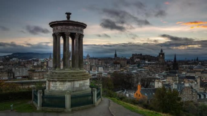 黄昏的爱丁堡历史天际线