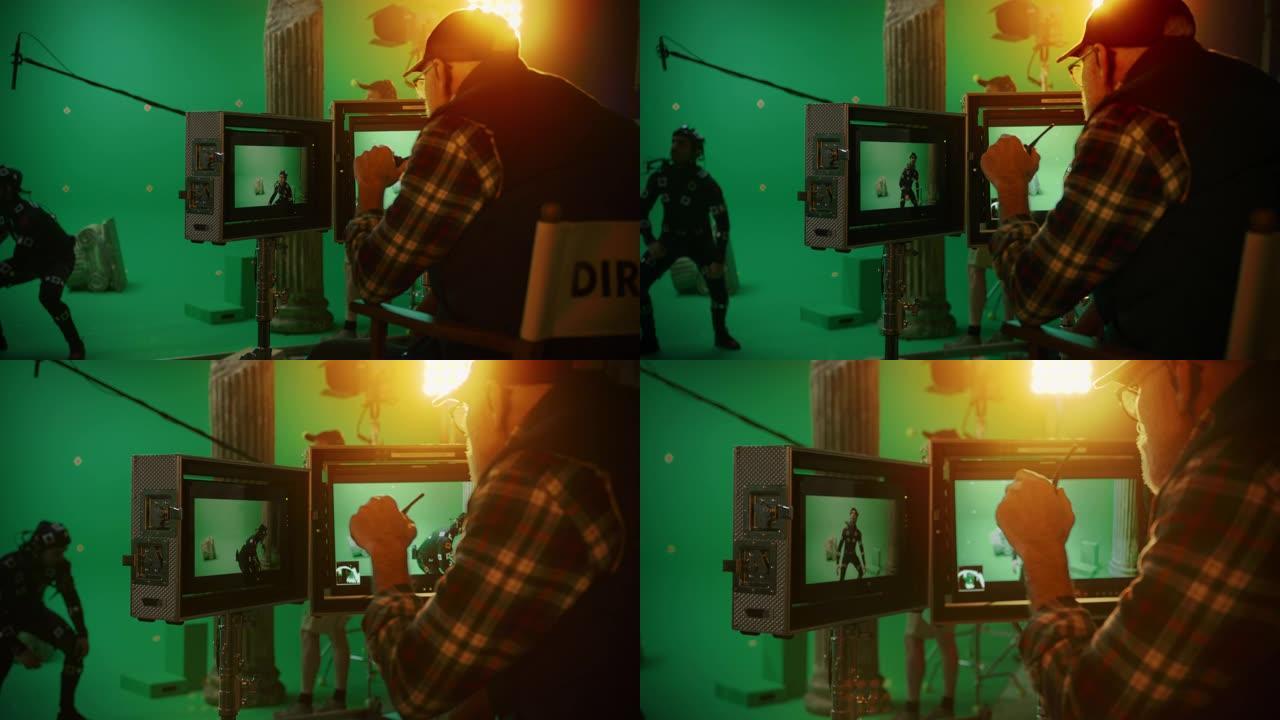 导演看显示器，演员穿着运动跟踪服和头部装备，指导绿屏CGI场景。在大电影制片厂专业剧组拍摄大片