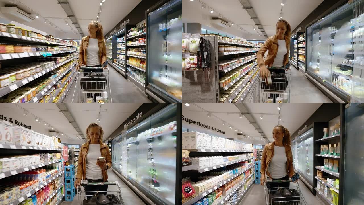 女顾客在超市购物外国人国外女人逛超市视频