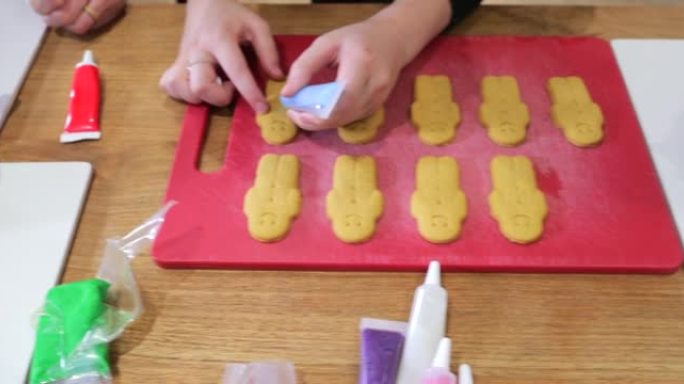 彩色姜饼男士设计幼儿园学习饼干制作