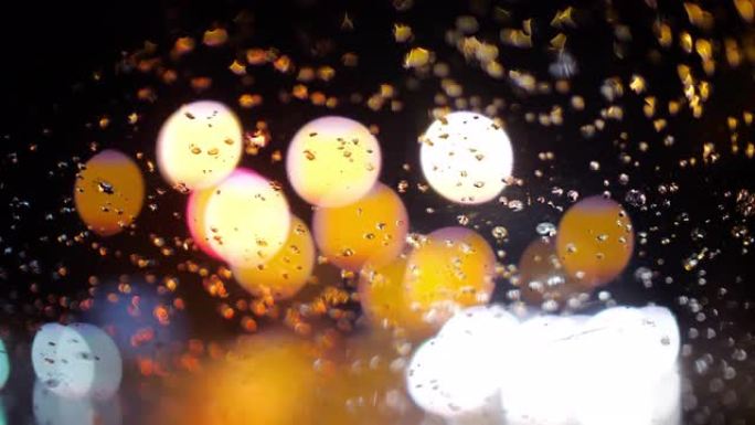 带有圆形光的雨滴bokeh