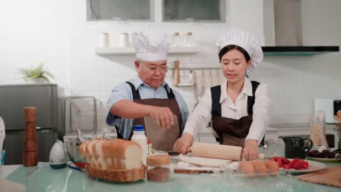 高级面包店老师教女人烤蛋糕。