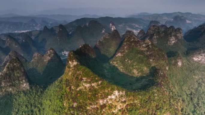 太阳照亮了山生态山脉绿水青山大好河山