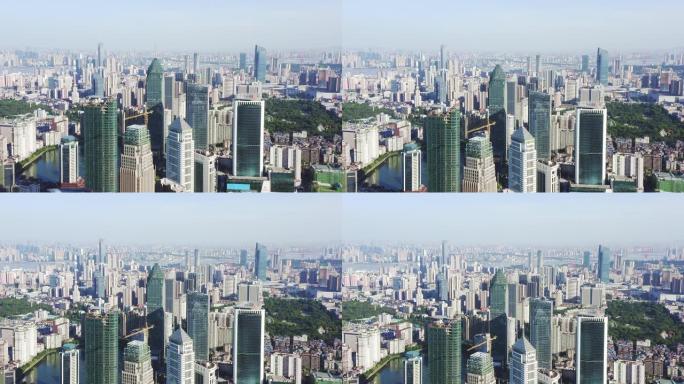 现代城市中的鸟瞰图摩天大楼