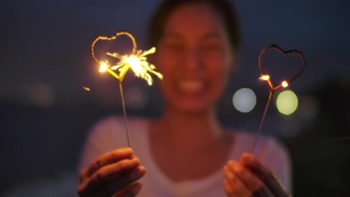 有火花的女人节日庆祝女性