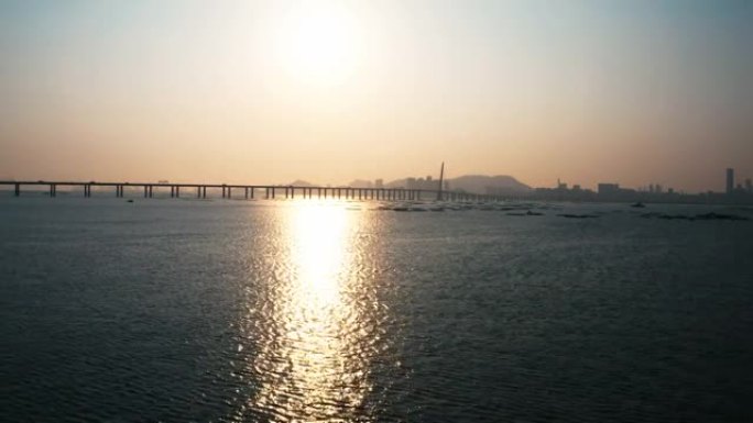 深圳湾大桥的景色物流桥梁经济