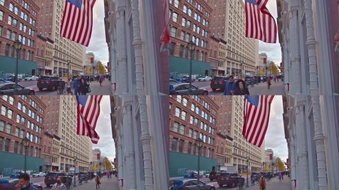 曼哈顿。美国国旗。街。