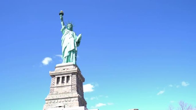 平移自由女神像-纽约市，美国纽约。纽约地标旅游概念。