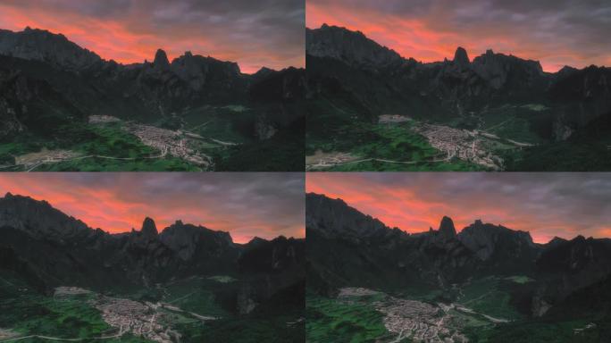 扎加纳的天空充满了燃烧的云