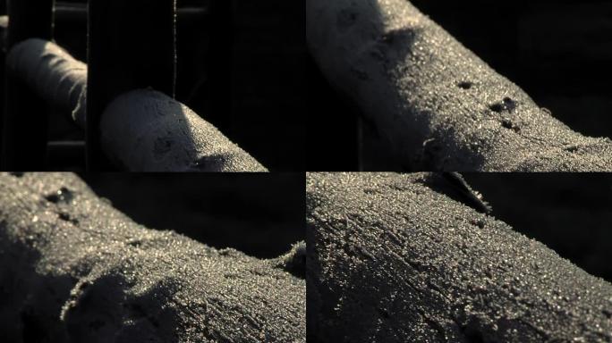 阿根廷巴塔哥尼亚盖曼霜冻早晨的木栅栏。特写。