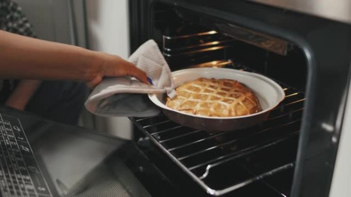 自制苹果派烤箱面包