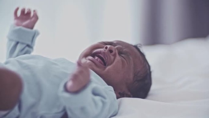 CU新生婴儿哭泣啼哭新生命诞生妇产科产妇