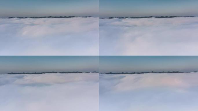 风车山上的云雾笼罩
