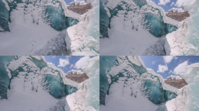 冰川的前端是巨大的冰壁