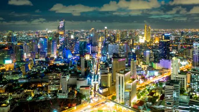 鸟瞰曼谷地标金融商务区的超拍多莉变焦，曼谷素坤逸区的隆皮尼公园在夜间
