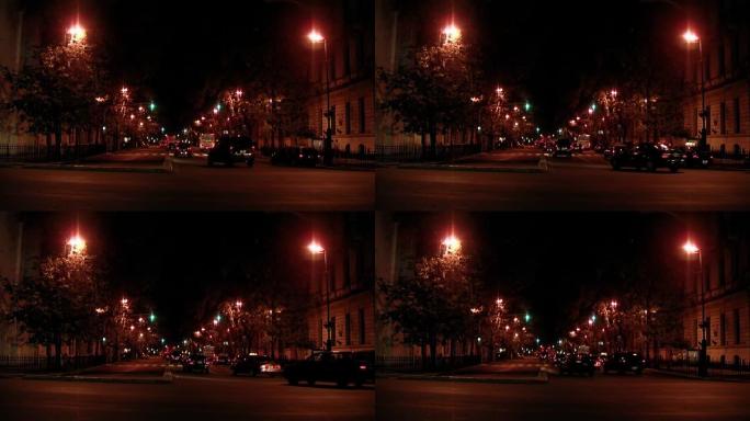 阿根廷布宜诺斯艾利斯夜间的汽车和一般交通。