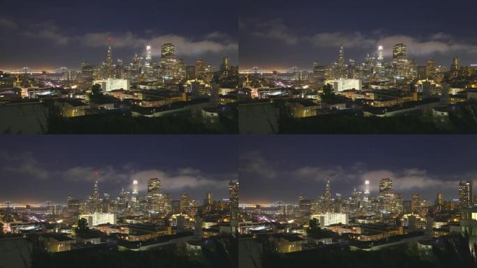 旧金山的平移夜照。从俄罗斯山上的观景台上看到灯光下的摩天大楼。美国旧金山，4K