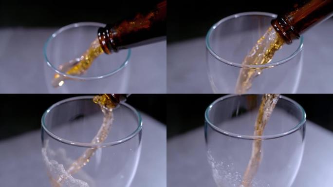 慢动作，特写: 将冰啤酒从瓶子倒入玻璃中的详细视图