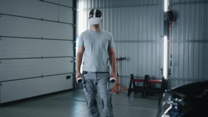 VR耳机检查汽车的男机械师