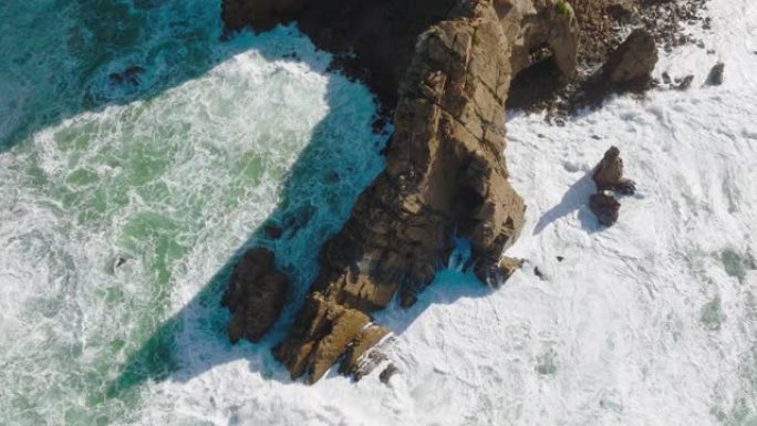 葡萄牙，Cabo da Roca的大西洋海岸无人机视图。夏日