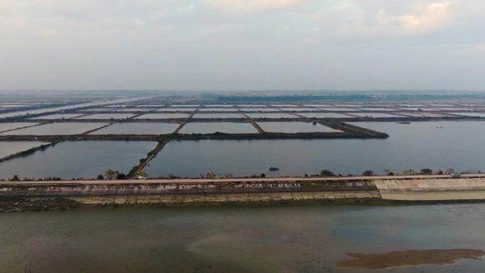 金色海岸夕阳海田