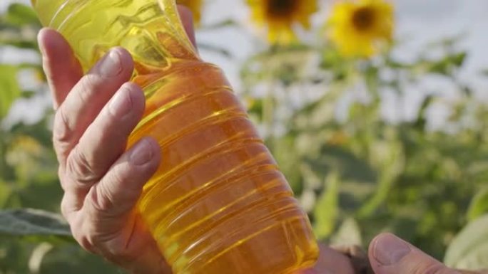 塑料瓶中的葵花籽油