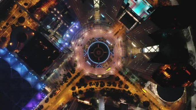 夜间照明的新加坡市金融中心商务区大楼的鸟瞰图