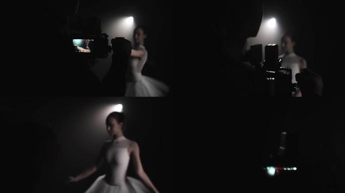 摄像师在演播室录制年轻的芭蕾舞女舞者