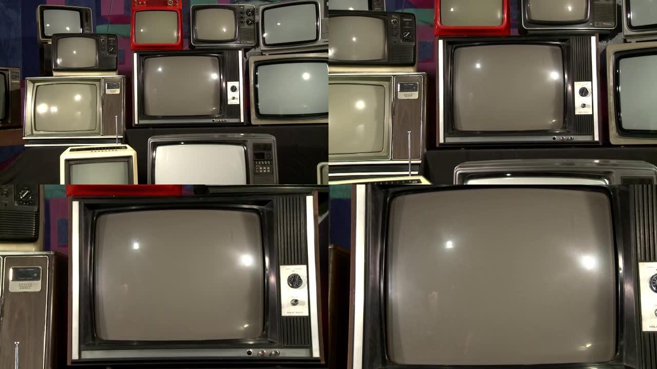 堆叠复古复古电视。