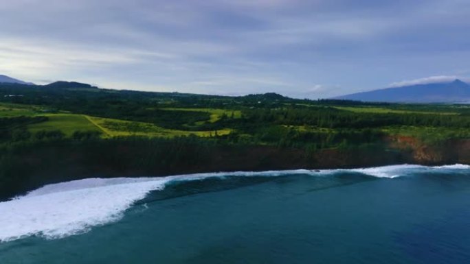 夏威夷毛伊岛海岸线鸟瞰图