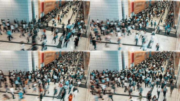 香港高峰时段，行人在地铁站行走的时间流逝