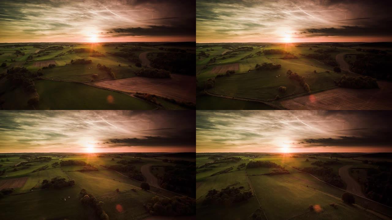 空中: 日落时德国的埃菲尔山脉