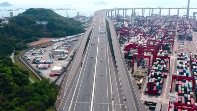 集装箱码头的集装箱，中国香港贸易业。俯视图无人机航拍