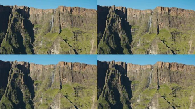 壮观的鸟瞰图格拉瀑布，世界第二高的瀑布，南非夸祖鲁-纳塔德拉肯斯堡