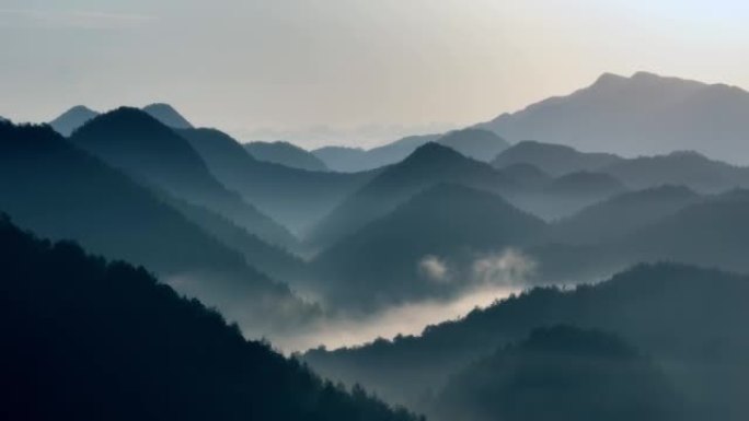 山谷景观鸟瞰图水墨风格山峰山谷唯美仙境青