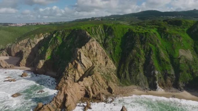 葡萄牙，Cabo da Roca的大西洋海岸无人机视图。夏日